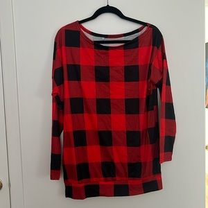 Large long sleeve plaid shirt
